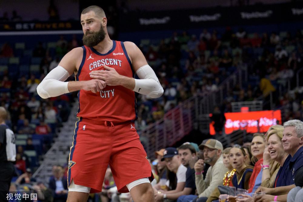 并期待他在 并期待他在