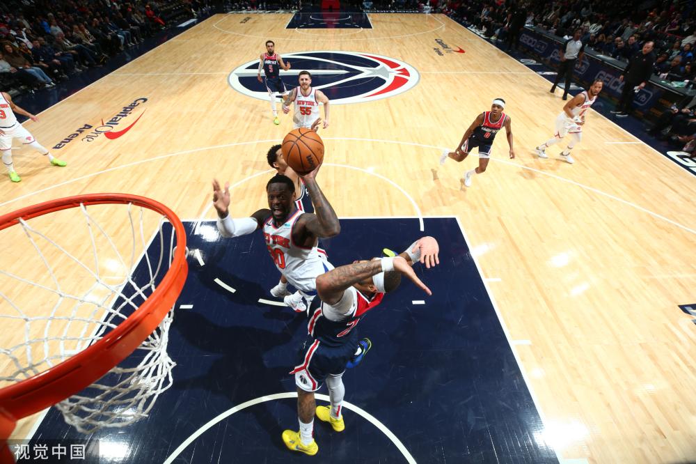 与亚特兰大 与亚特兰大