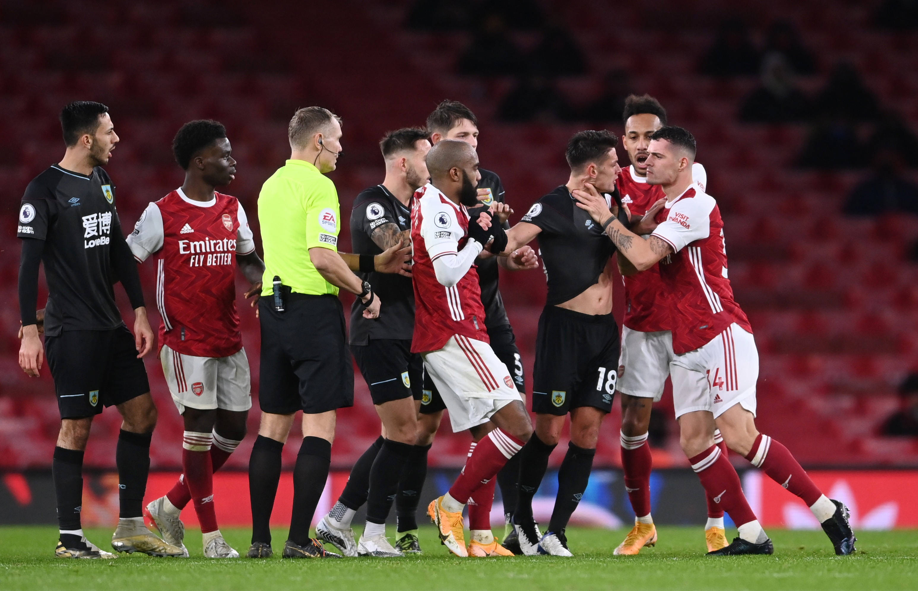 赛场上依旧 赛场上依旧